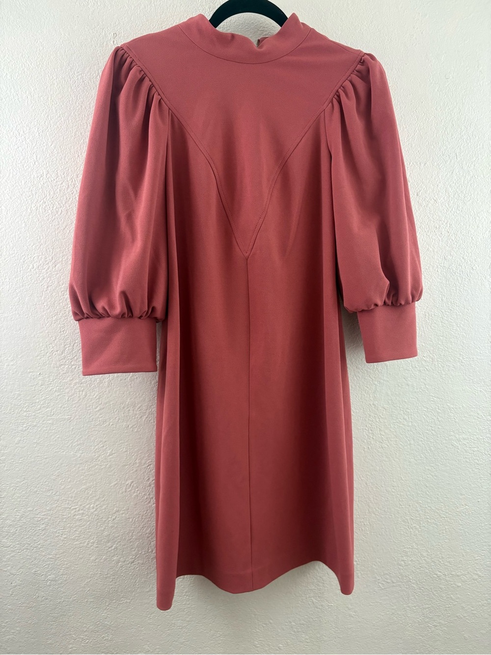Calvin Klein vintage-style dusty pink shift dress high neckline, puff sleeves 6